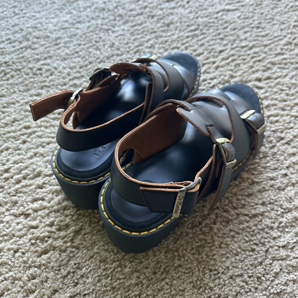 Dr. Martens Ariel Vintage Smooth Sandal - Picture 2 of 3
